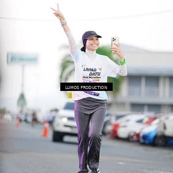 Runner Photo 7922816
