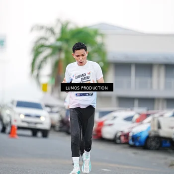 Runner Photo 7922838
