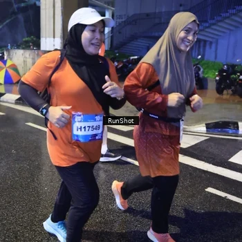 Runner Photo 7922859