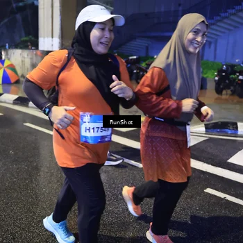 Runner Photo 7922864