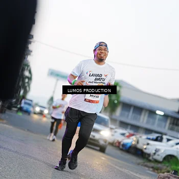 Runner Photo 7922877