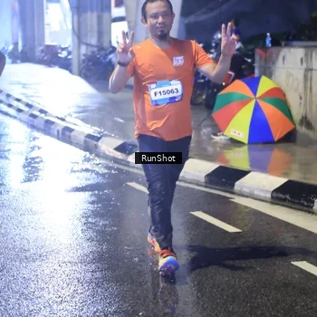 Runner Photo 7922883