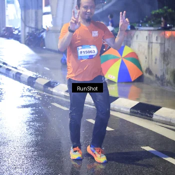 Runner Photo 7922888