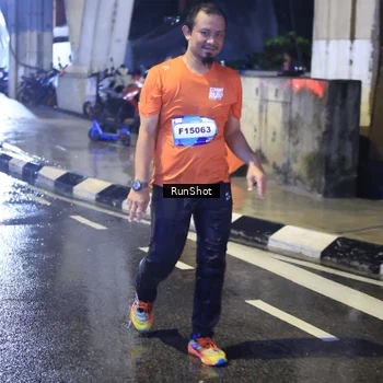 Runner Photo 7922894