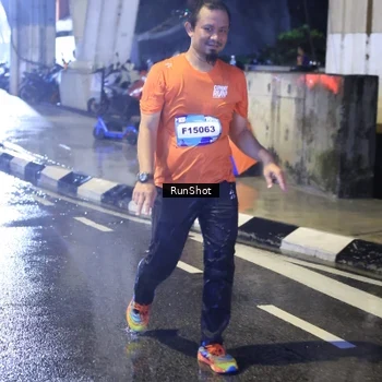 Runner Photo 7922895