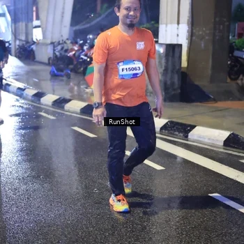 Runner Photo 7922906
