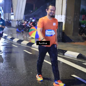 Runner Photo 7922913
