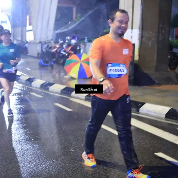 Runner Photo 7922915