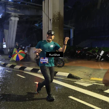 Runner Photo 7922920
