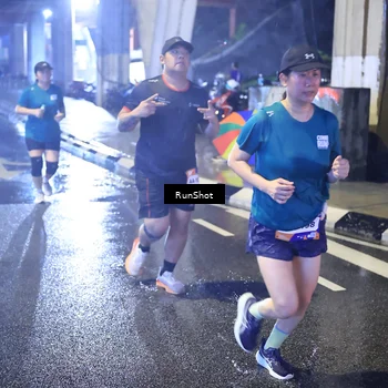 Runner Photo 7922948