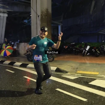 Runner Photo 7922952
