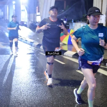 Runner Photo 7922954