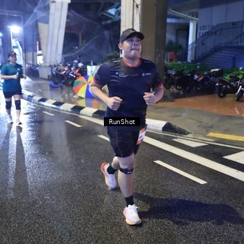 Runner Photo 7922975