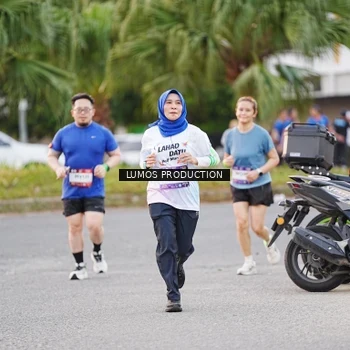 Runner Photo 7922977