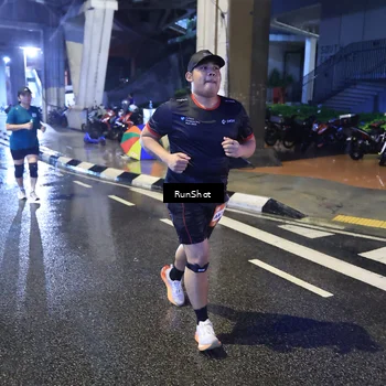 Runner Photo 7922978