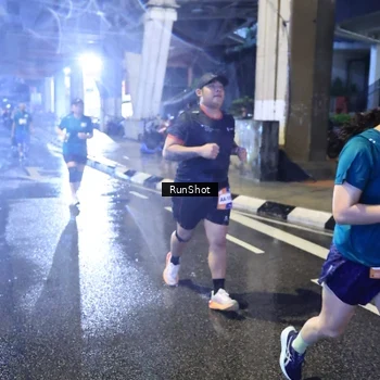 Runner Photo 7922985
