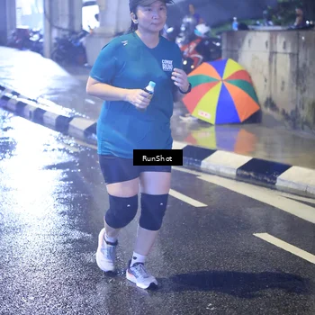 Runner Photo 7923008