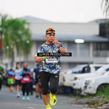 Runner Photo 7923012