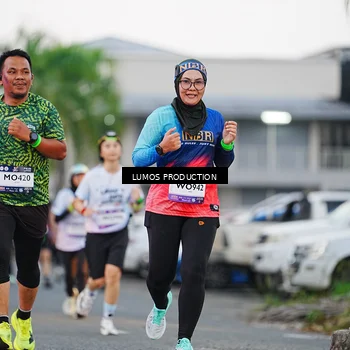 Runner Photo 7923041