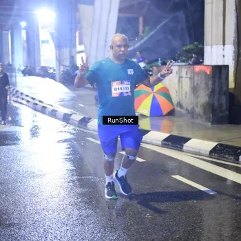 Runner Photo 7923044