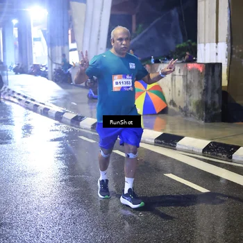 Runner Photo 7923050