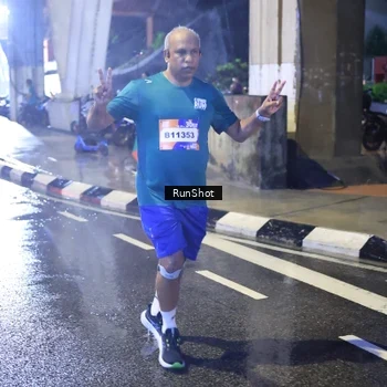 Runner Photo 7923059
