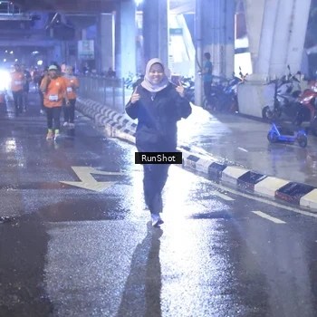Runner Photo 7923070