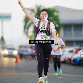 Runner Photo 7923072