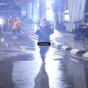 Runner Photo 7923075
