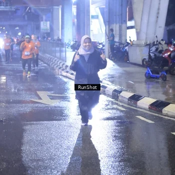 Runner Photo 7923076