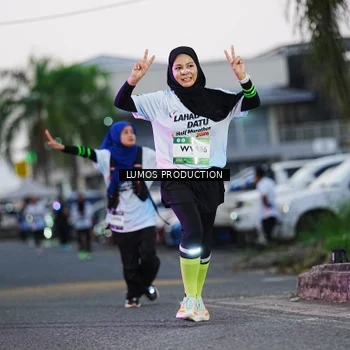 Runner Photo 7923084