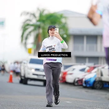 Runner Photo 7923085