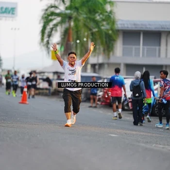 Runner Photo 7923087