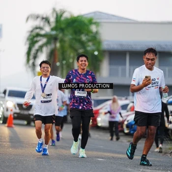 Runner Photo 7923106