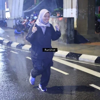 Runner Photo 7923128