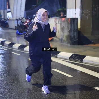 Runner Photo 7923129