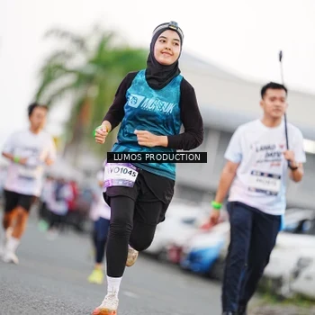 Runner Photo 7923132
