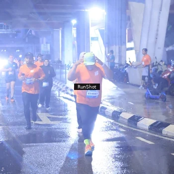 Runner Photo 7923149