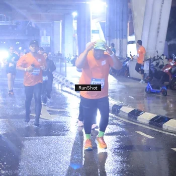 Runner Photo 7923157