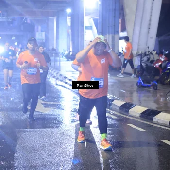 Runner Photo 7923163