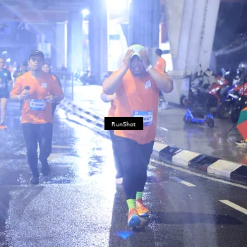 Runner Photo 7923173