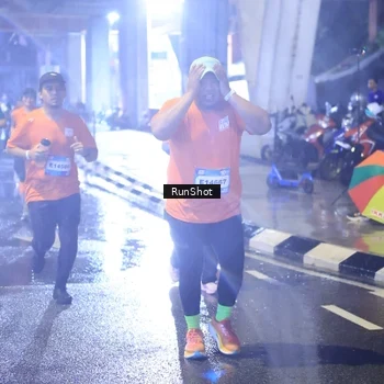 Runner Photo 7923183