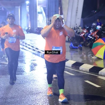 Runner Photo 7923188