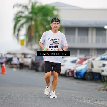 Runner Photo 7923204