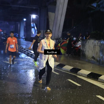 Runner Photo 7923213