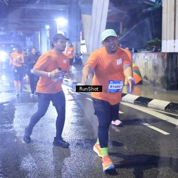 Runner Photo 7923219