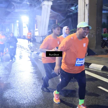Runner Photo 7923223