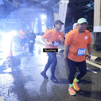 Runner Photo 7923231