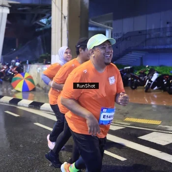 Runner Photo 7923243