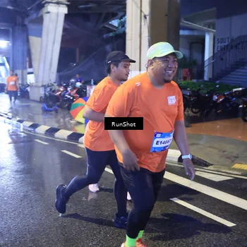 Runner Photo 7923245
